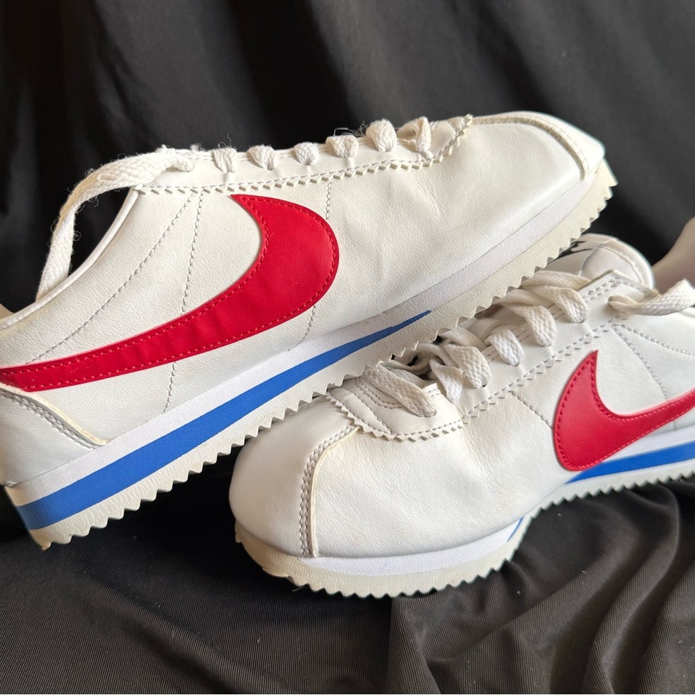 Nike Retro Cortez White Leather Sneakers with Red Swoosh - Picture 3 of 6